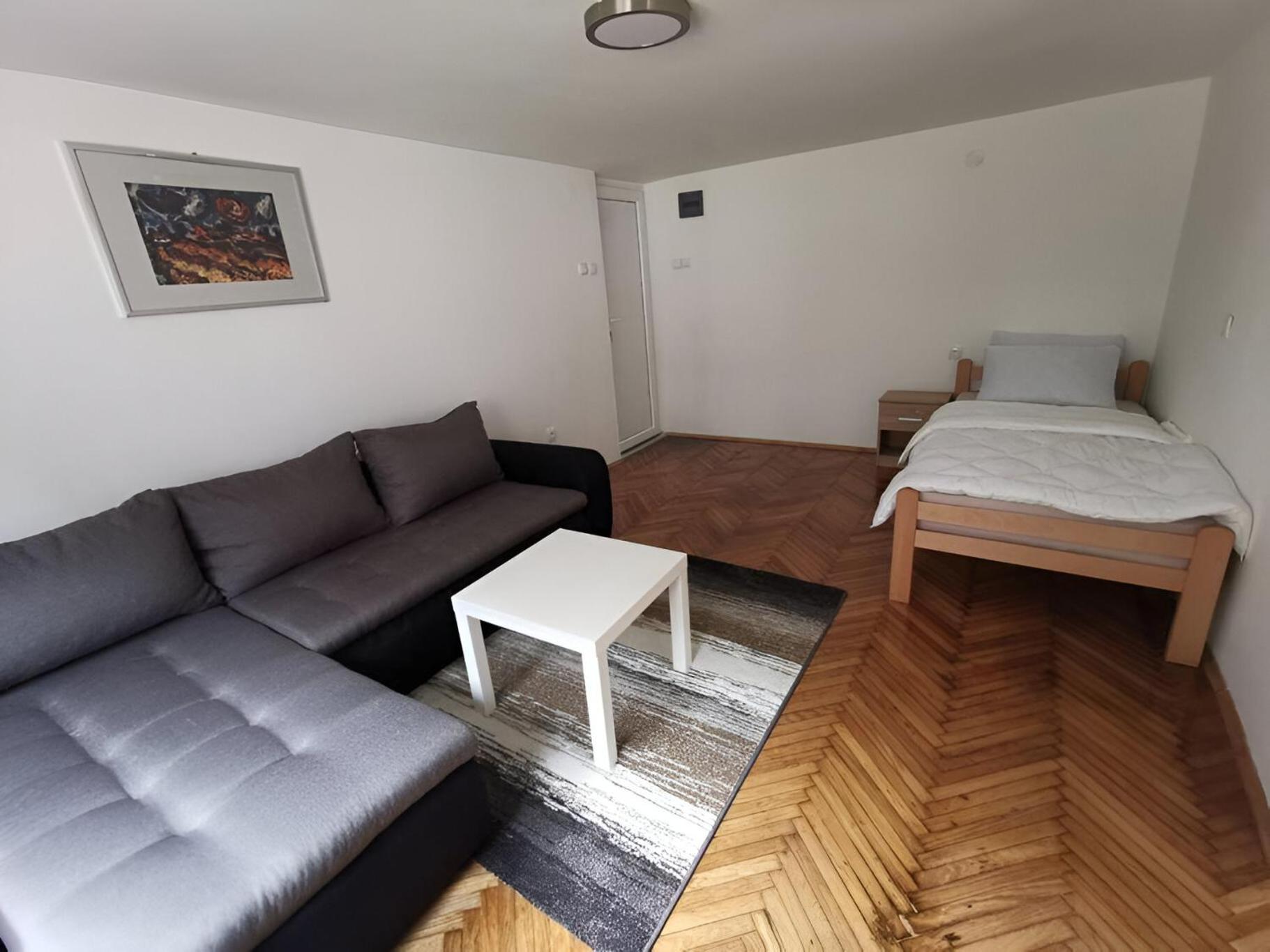 Nov Apartman U Mirnoj Ulici U Centru Beograda Extérieur photo