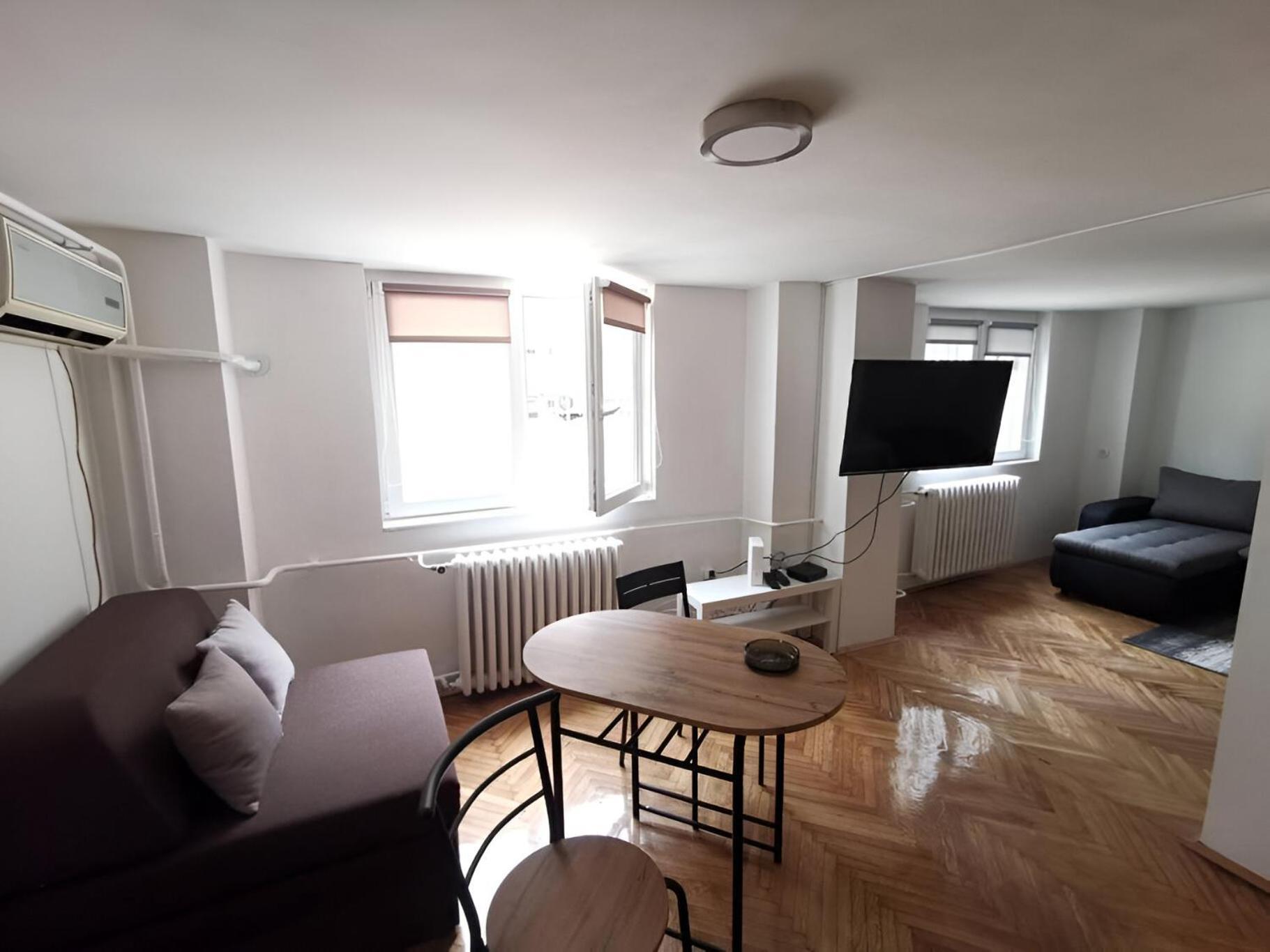 Nov Apartman U Mirnoj Ulici U Centru Beograda Extérieur photo